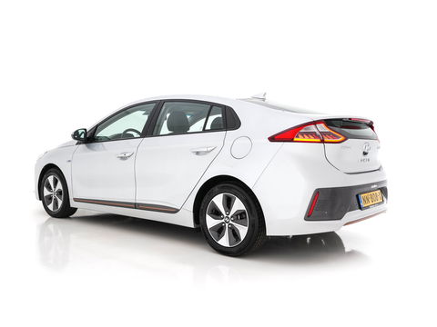 Hyundai IONIQ Comfort EV Aut. *FULL-LEATHER | FULL-LED | INFINITY-AUDIO | NAVI-FULLMAP | CAMERA | LANE-ASSIST | ADAPTIVE-CRUISE | COMFORT-SEATS | 16"ALU*