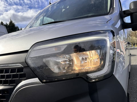 Renault Master T35 2.3 dCi 180 L2H2 Energy *KOEL-WAGEN | DUBBELE-SCHUIFDEUR | CAMERA | AIRCO | BLIND-SPOT | CRUISE | PDC | TREKHAAK*