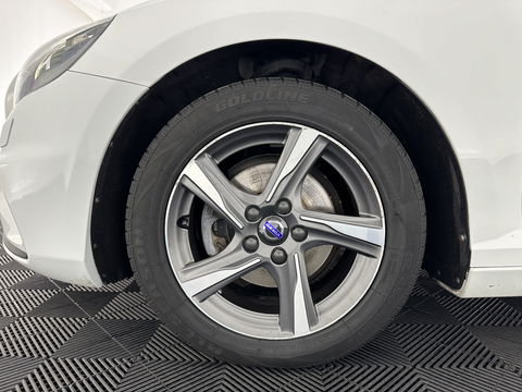 Volvo V40 2.0 D2 R-Design-Pack Business *XENON | LEATHER -ALCANTARA | NAVI-FULLMAP | ECC | PDC | SPORT-SEATS | 16"ALU*