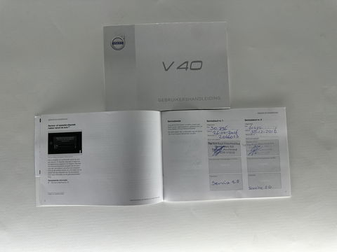 Volvo V40 2.0 D2 R-Design-Pack Business *XENON | LEATHER -ALCANTARA | NAVI-FULLMAP | ECC | PDC | SPORT-SEATS | 16"ALU*