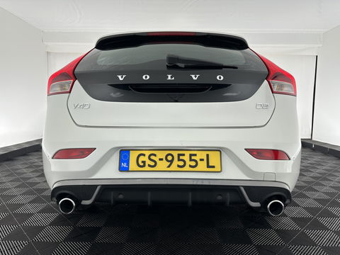 Volvo V40 2.0 D2 R-Design-Pack Business *XENON | LEATHER -ALCANTARA | NAVI-FULLMAP | ECC | PDC | SPORT-SEATS | 16"ALU*