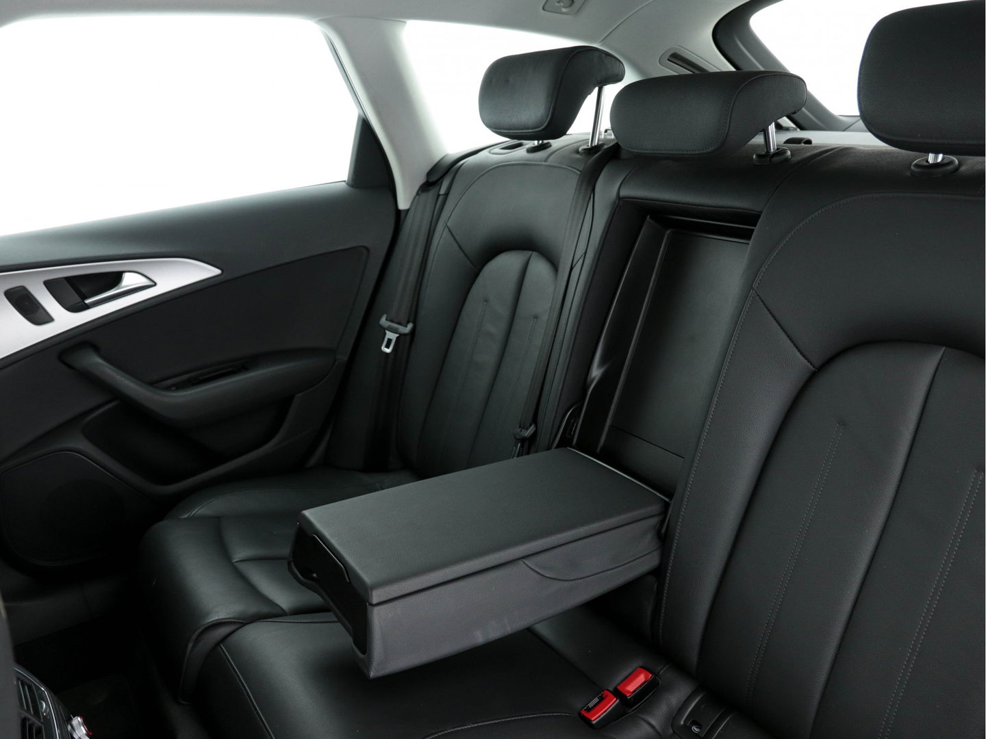 Audi A6 Avant 2.0 TDI ultra Business Edition Audi-Comfort-Pack *NAVI-FULLMAP | XENON | FULL-LEATHER | CAMERA | ECC | PDC | CRUISE | MEMORY | KEYLESS*
