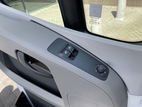 Pilote P730XLC Fiat Queensbed*1.90x1.40* *AIRCO | CAMERA | PANO | QUEENSBED | AUDIO | TV | WC | DOUCHE | LUIFEL*