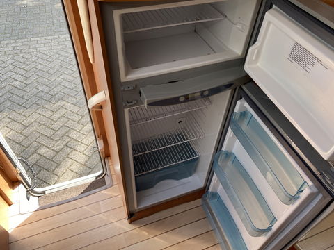 Pilote P730XLC Fiat Queensbed*1.90x1.40* *AIRCO | CAMERA | PANO | QUEENSBED | AUDIO | TV | WC | DOUCHE | LUIFEL*