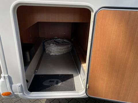 Pilote P730XLC Fiat Queensbed*1.90x1.40* *AIRCO | CAMERA | PANO | QUEENSBED | AUDIO | TV | WC | DOUCHE | LUIFEL*