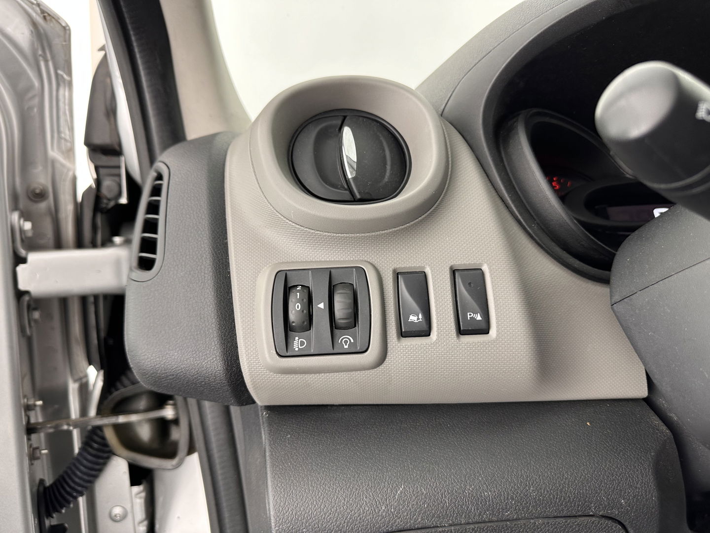 Renault Trafic 1.6 dCi T29 L1H1 Comfort-Pack 1.260 Kg-Cargo-Capacity *NAVI-FULLMAP | AIRCO | CRUISE | 3-PERS | PDC*
