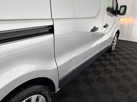 Renault Trafic 1.6 dCi T29 L1H1 Comfort-Pack 1.260 Kg-Cargo-Capacity *NAVI-FULLMAP | AIRCO | CRUISE | 3-PERS | PDC*