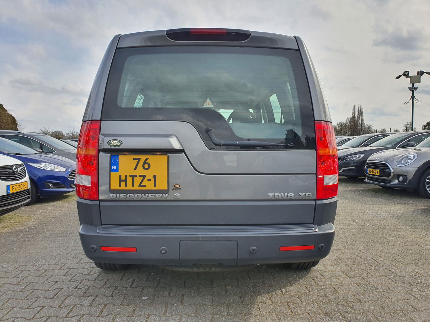 Land Rover Discovery 2.7 TdV6 SE Climate-Pack *MOTOR-DEFECT* Aut. *NAVI-FULLMAP | HARMAN/KARDON-AUDIO | WINDSOR-FULL-LEATHER | ELECTRIC-WINCH | ECC | AIR-SUSPENSION | PDC | CRUISE | COMFORT-SEATS | 18"ALU* ! LEES DE ADVERTENTIE GOED !