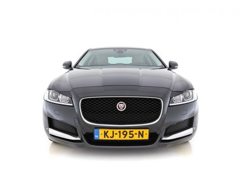 Jaguar XF 2.0D Portfolio Premium-Business-Pack Aut *WINDSOR-FULL-LEATHER | BI-XENON | NAVI-FULLMAP | MERIDIAN-SURROUND | SHIFT-PADDLES |  LANE-ASSIST | CRUISE | CAMERA | COMFORT-SEATS | 17"ALU*