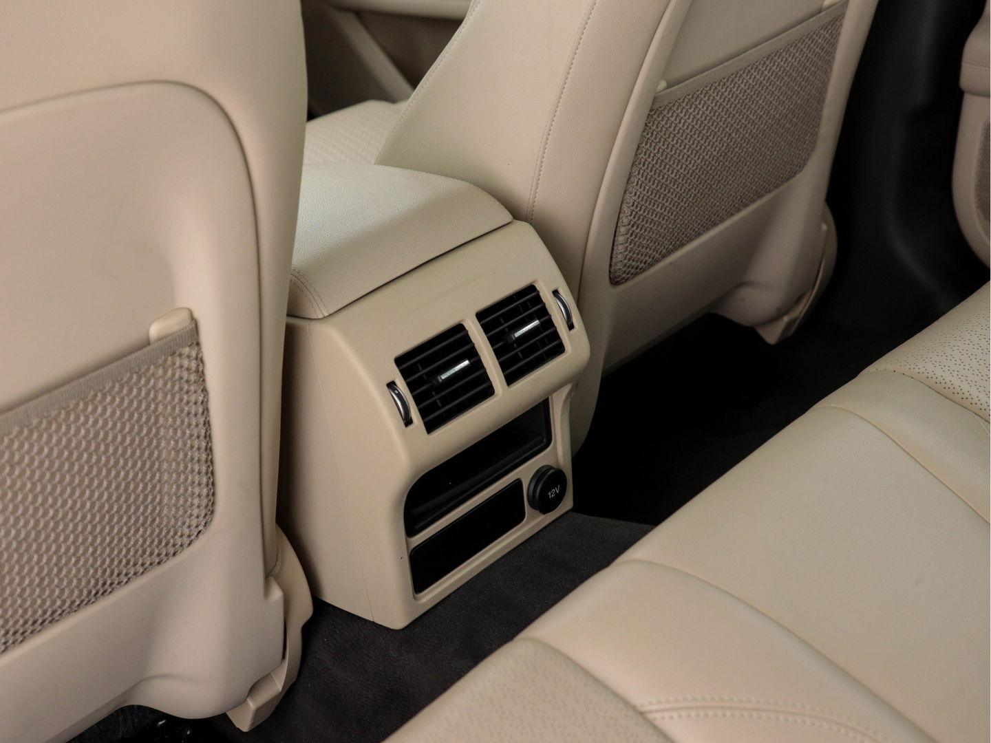 Jaguar XF 2.0D Portfolio Premium-Business-Pack Aut *WINDSOR-FULL-LEATHER | BI-XENON | NAVI-FULLMAP | MERIDIAN-SURROUND | SHIFT-PADDLES |  LANE-ASSIST | CRUISE | CAMERA | COMFORT-SEATS | 17"ALU*