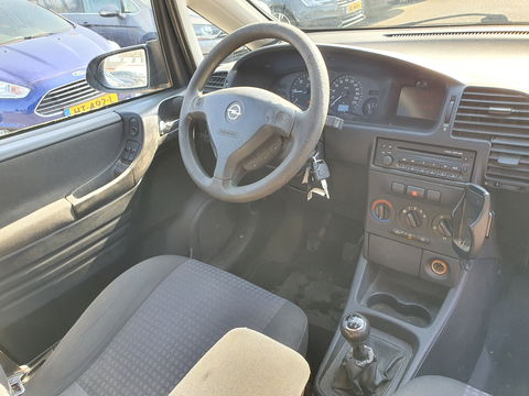 Opel Zafira 2.0 DTi Comfort [ VAN ] *AIRCO | CRUISE | RADIO-CD | TOWBAR*