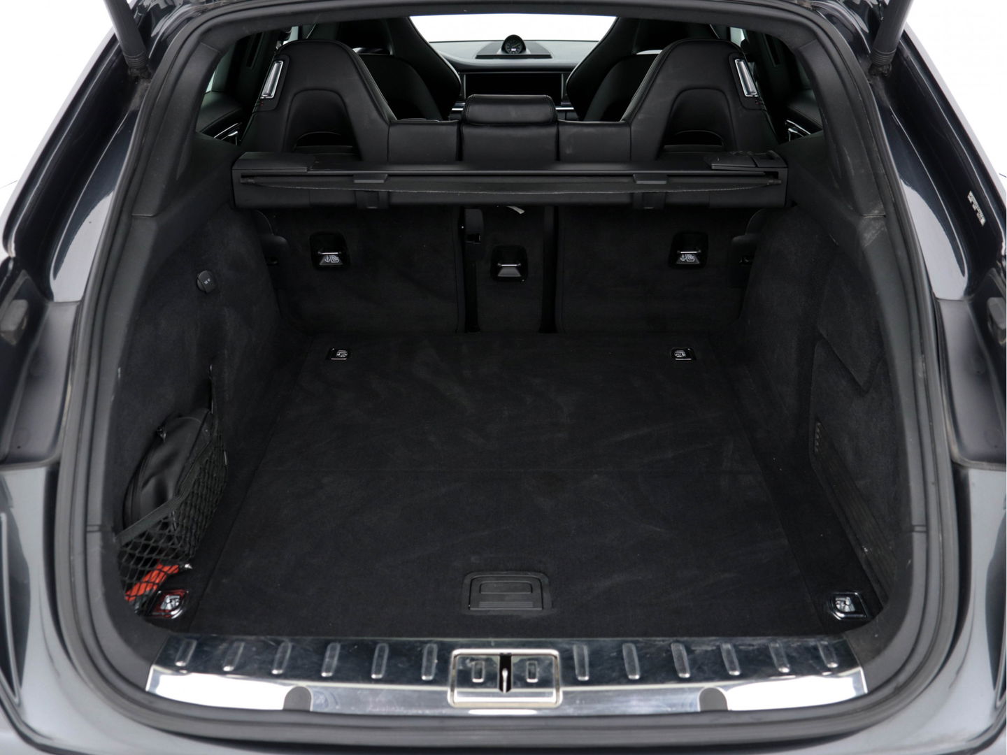 Porsche Panamera Sport Turismo Sport-Chrono-Pack 2.9 4 E-Hybrid [NL-AUTO] Aut. *PANO | NAPPA-LEATHER | NAVI-FULLMAP | AIR-SUSPENSION | KEYLESS | BOSE-SURROUND | SOFT-CLOSE | ADAPT-CRUISE | SURROUND-VIEW | DAB | MEMORY-PACK | CARPLAY | SPORT-SEATS | ...
