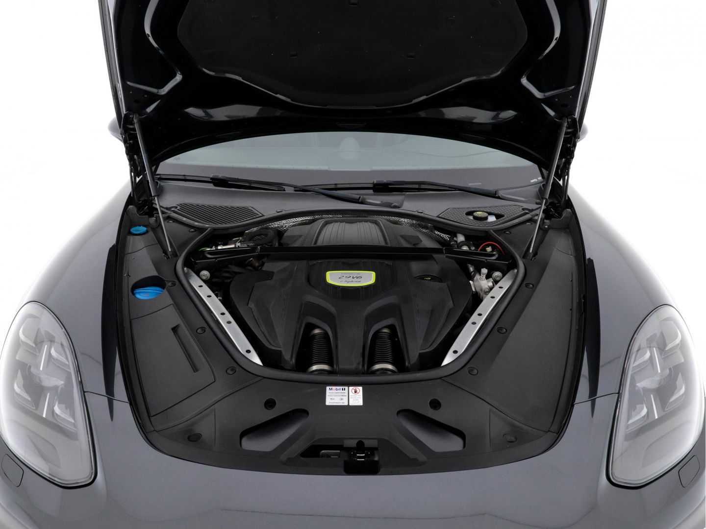 Porsche Panamera Sport Turismo Sport-Chrono-Pack 2.9 4 E-Hybrid [NL-AUTO] Aut. *PANO | NAPPA-LEATHER | NAVI-FULLMAP | AIR-SUSPENSION | KEYLESS | BOSE-SURROUND | SOFT-CLOSE | ADAPT-CRUISE | SURROUND-VIEW | DAB | MEMORY-PACK | CARPLAY | SPORT-SEATS | ...