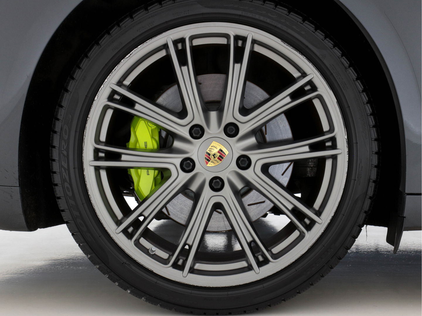 Porsche Panamera Sport Turismo Sport-Chrono-Pack 2.9 4 E-Hybrid [NL-AUTO] Aut. *PANO | NAPPA-LEATHER | NAVI-FULLMAP | AIR-SUSPENSION | KEYLESS | BOSE-SURROUND | SOFT-CLOSE | ADAPT-CRUISE | SURROUND-VIEW | DAB | MEMORY-PACK | CARPLAY | SPORT-SEATS | ...
