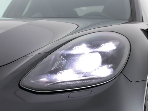 Porsche Panamera Sport Turismo Sport-Chrono-Pack 2.9 4 E-Hybrid [NL-AUTO] Aut. *PANO | NAPPA-LEATHER | NAVI-FULLMAP | AIR-SUSPENSION | KEYLESS | BOSE-SURROUND | SOFT-CLOSE | ADAPT-CRUISE | SURROUND-VIEW | DAB | MEMORY-PACK | CARPLAY | SPORT-SEATS | ...