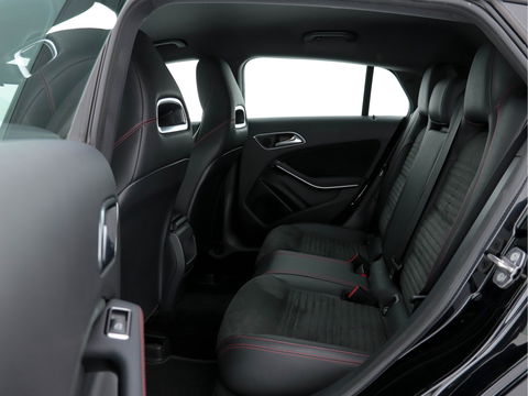 Mercedes-Benz CLA-Klasse Shooting Brake 180 Business Solution AMG-Style Plus-Pack Aut. *NAVI-FULLMAP | FULL-LED | LEATHER-MICROFIBRE | CAMERA | ECC | PDC | CRUISE | SPORT-SEATS | 18"ALU**