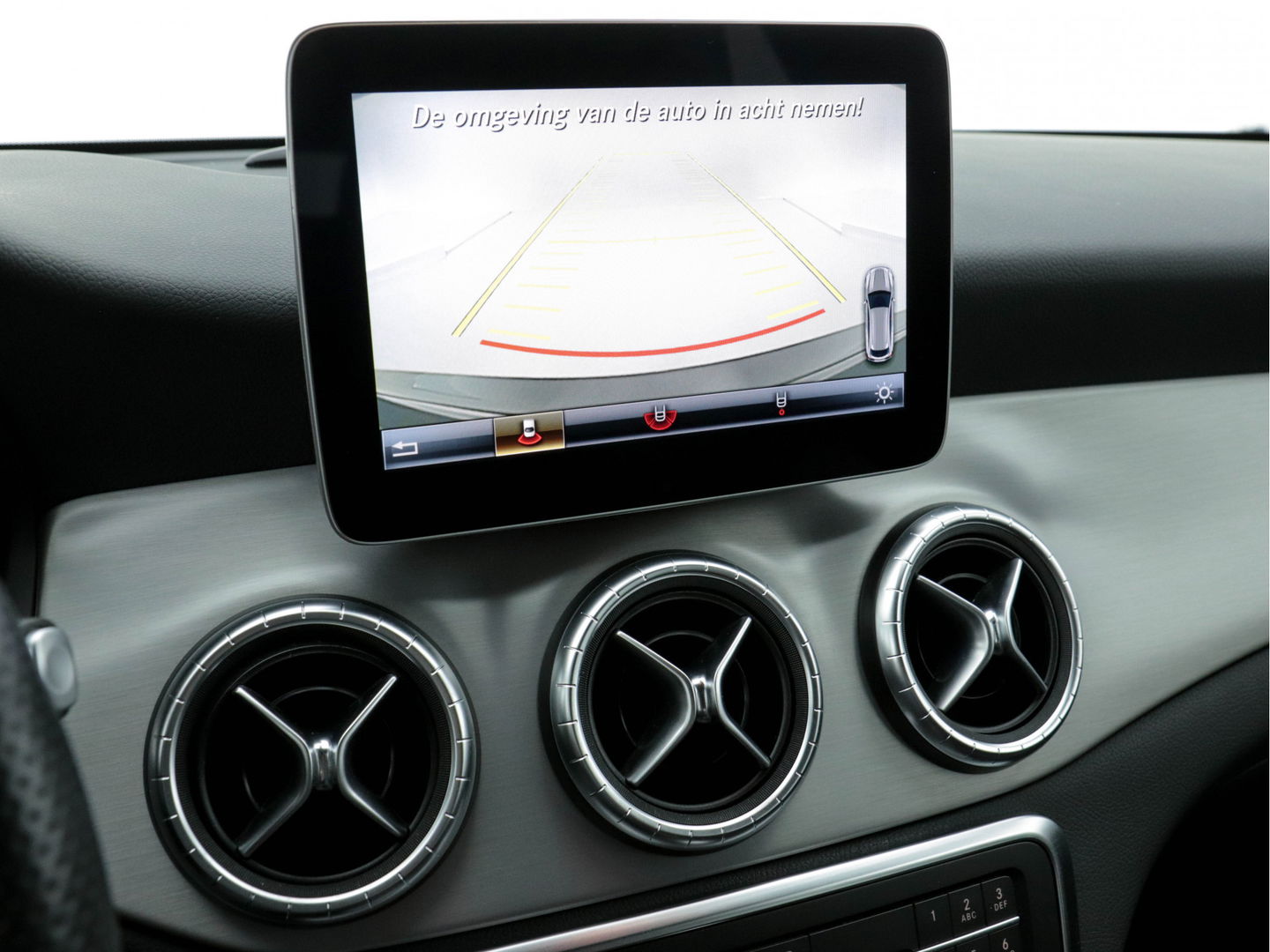 Mercedes-Benz CLA-Klasse Shooting Brake 180 Business Solution AMG-Style Plus-Pack Aut. *NAVI-FULLMAP | FULL-LED | LEATHER-MICROFIBRE | CAMERA | ECC | PDC | CRUISE | SPORT-SEATS | 18"ALU**