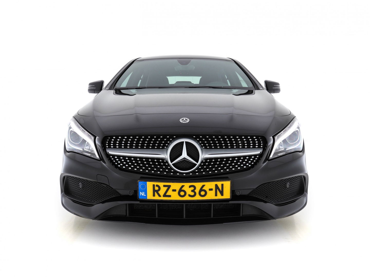 Mercedes-Benz CLA-Klasse Shooting Brake 180 Business Solution AMG-Style Plus-Pack Aut. *NAVI-FULLMAP | FULL-LED | LEATHER-MICROFIBRE | CAMERA | ECC | PDC | CRUISE | SPORT-SEATS | 18"ALU**