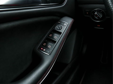 Mercedes-Benz CLA-Klasse Shooting Brake 180 Business Solution AMG-Style Plus-Pack Aut. *NAVI-FULLMAP | FULL-LED | LEATHER-MICROFIBRE | CAMERA | ECC | PDC | CRUISE | SPORT-SEATS | 18"ALU**