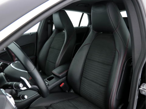 Mercedes-Benz CLA-Klasse Shooting Brake 180 Business Solution AMG-Style Plus-Pack Aut. *NAVI-FULLMAP | FULL-LED | LEATHER-MICROFIBRE | CAMERA | ECC | PDC | CRUISE | SPORT-SEATS | 18"ALU**