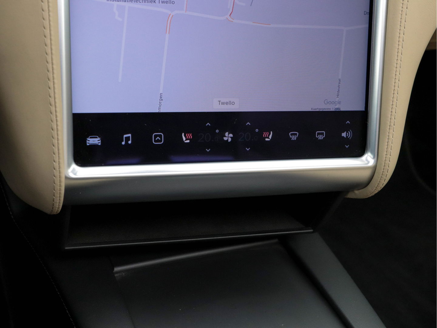 Tesla Model S 235 kw Base Premium-Pack Sound-Studio-Pack [ 3-Fase ] (INCL-BTW) *PANO | NAPPA-FULL-LEATHER |  FULL-LED | NAVI-FULLMAP | SURROUND-VIEW | KEYLESS |  AUTO-PILOT | LANE-ASSIST | DAB | DIGI-COCKPIT | SPORT-SEATS | 19"ALU*