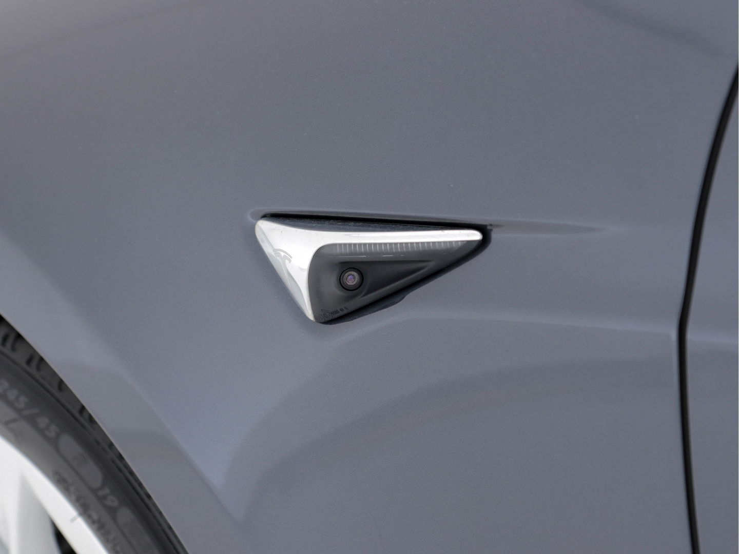 Tesla Model S 235 kw Base Premium-Pack Sound-Studio-Pack [ 3-Fase ] (INCL-BTW) *PANO | NAPPA-FULL-LEATHER |  FULL-LED | NAVI-FULLMAP | SURROUND-VIEW | KEYLESS |  AUTO-PILOT | LANE-ASSIST | DAB | DIGI-COCKPIT | SPORT-SEATS | 19"ALU*