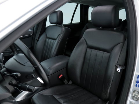 Mercedes-Benz R-Klasse 280 CDI 4-Matic AMG-Sport-Pack [ Koppeling slipt ] Aut. *PANO | FULL-LEATHER | NAVI-FULLMAP | BI-XENON | HEATED/COOLED-SEATS | PDC | ECC | CRUISE | COMFORT-SEATS | 19"ALU*