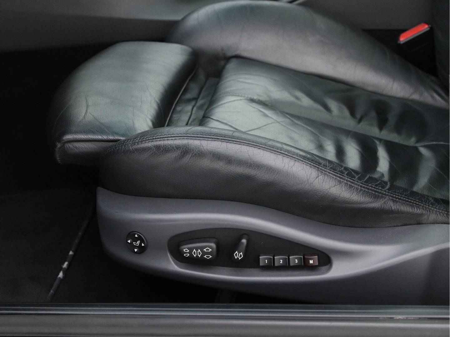 BMW 6 Serie 645ci S [ KOPPAKKING LEKKAGE ] Aut. PANO | BI-XENON | DAKOTA-FULL-LEATHER | NAVI-FULLMAP | HIFI-SOUND | PDC | MEMORY-PACK |  ECC | CRUISE | CONTOUR-SPORT-SEATS | 19"ALU*