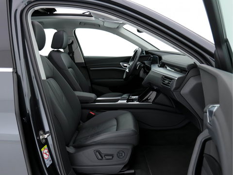 Audi e-tron E-tron 50 Quattro Launch Edition-Plus [ 3-Fase ] Aut. *PANO | LUXURY-LEATHER | FULL-LED | DIGI-COCKPIT | NAVI-FULLMAP | KEYLESS | BLINDSPOT | MEMORY-PACK | ADAPTIVE-CRUISE | SHIFT-PADDLES | TOWBAR | HEATED-COMFORT-SEATS | 20"ALU*