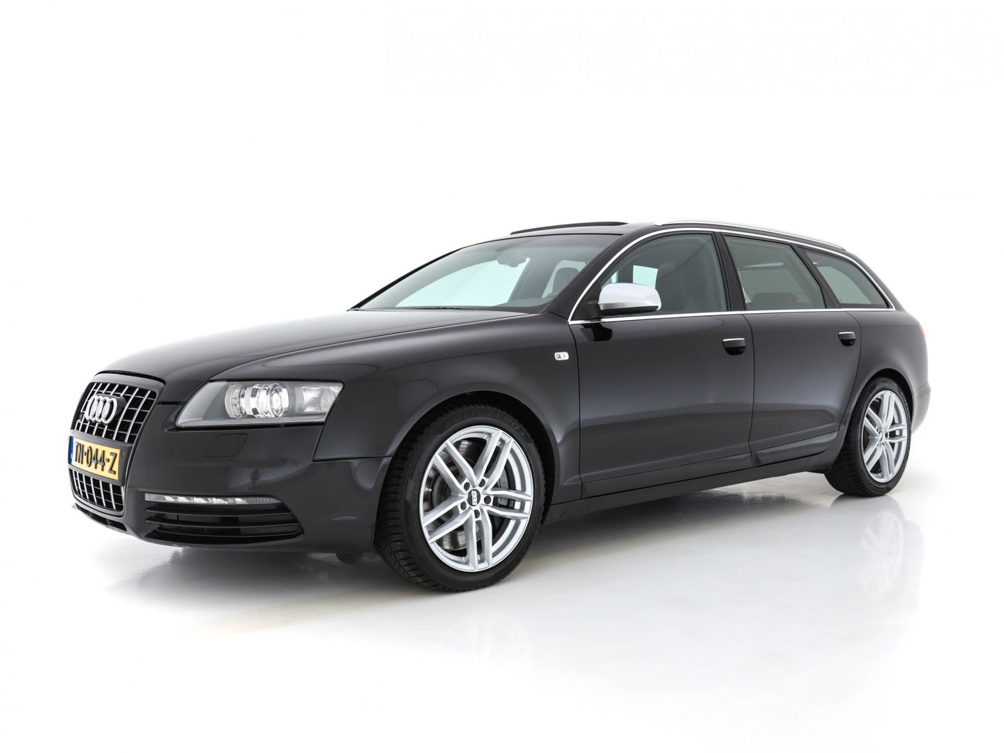 Audi S6 Avant S6 5.2 FSI Quattro [ DISTRIBUTIE-KETTING MOET VERVANGEN WORDEN ] Aut. *PANO | VALCONA-FULL-LEATHER | NAVI-FULLMAP | SPORT-SEATS | BOSE-SURROUND | ECC | PDC | CRUISE | 18"ALU*