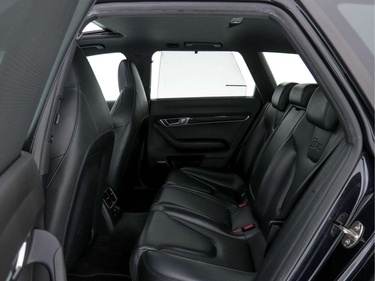 Audi S6 Avant S6 5.2 FSI Quattro [ DISTRIBUTIE-KETTING MOET VERVANGEN WORDEN ] Aut. *PANO | VALCONA-FULL-LEATHER | NAVI-FULLMAP | SPORT-SEATS | BOSE-SURROUND | ECC | PDC | CRUISE | 18"ALU*