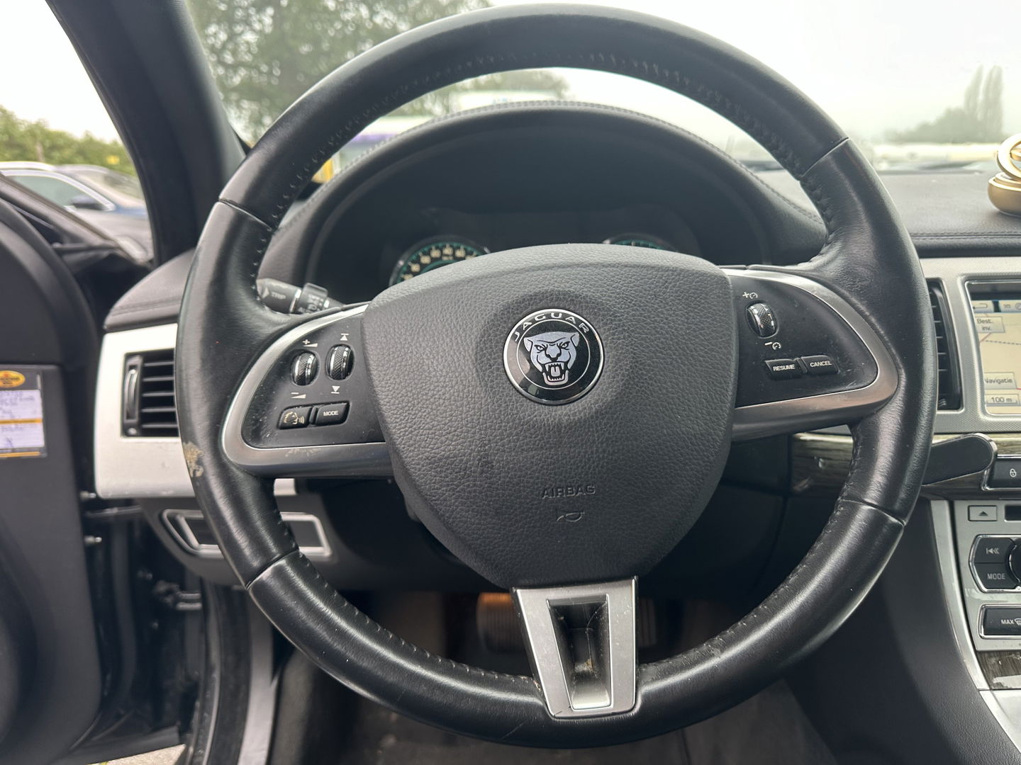 Jaguar XF 2.2D Aut. *NAPPA-FULL-LEATHER  | BI-XENON | NAVI-FULLMAP | CAMERA | ECC | PDC | CRUISE | COMFORT-SEATS | 17"ALU*
