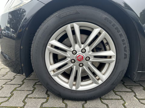 Jaguar XF 2.2D Aut. *NAPPA-FULL-LEATHER  | BI-XENON | NAVI-FULLMAP | CAMERA | ECC | PDC | CRUISE | COMFORT-SEATS | 17"ALU*