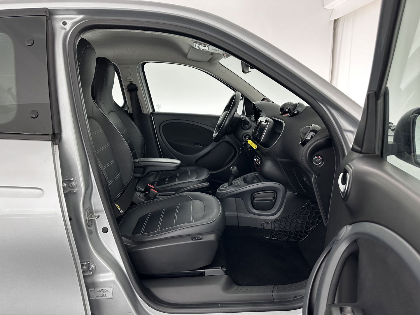 Smart Forfour EQ Business Solution (INCL-BTW) Aut. *NAVI-FULLMAP | FULL-LEATHER | ECC | CRUISE | COMFORT-SEATS | 15"ALU*