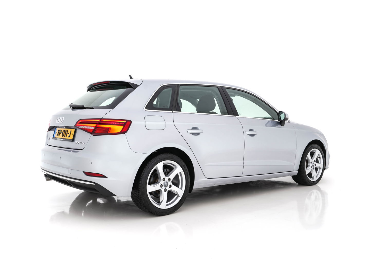 Audi A3 Sportback 30 TFSI Sport Lease Edition Aut. *NAVI-FULLMAP | FULL-LED | PDC | CRUISE | SPORT-SEATS | 17"ALU*