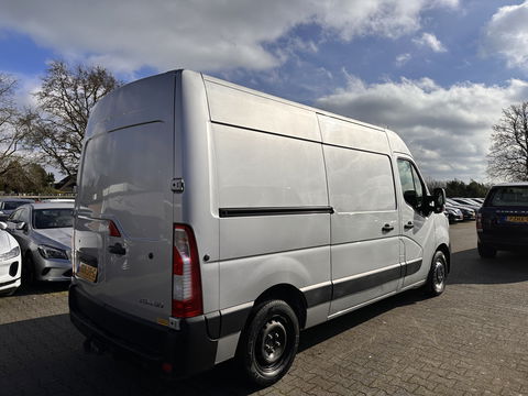 Renault Master T35 2.3 dCi 180 L2H2 Energy 3-Pers *KOEL-WAGEN | DUBBELE-SCHUIFDEUR | CAMERA | AIRCO | BLIND-SPOT | CRUISE | PDC | TREKHAAK*