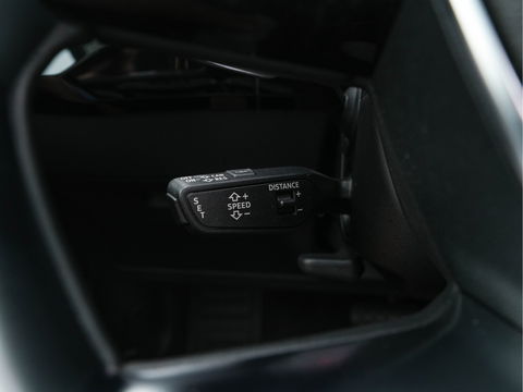 Audi e-tron 50 Quattro Launch Edition plus 71 kWh [ 3-Fase ] (INCL-BTW) *PANO | MILANO-FULL-LEATHER | ADAPT.CRUISE | FULL-LED | DIGI-COCKPIT | KEYLESS | MEMORY-PACK | CAMERA | NAVI-FULLMAP | SHIFT-PADDLES | COMFORT-SEATS | 20''ALU*