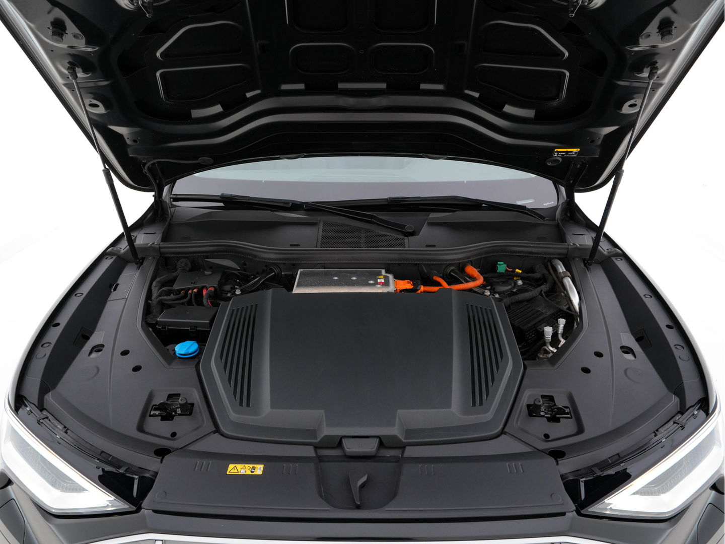 Audi e-tron 50 Quattro Launch Edition plus 71 kWh [ 3-Fase ] (INCL-BTW) *PANO | MILANO-FULL-LEATHER | ADAPT.CRUISE | FULL-LED | DIGI-COCKPIT | KEYLESS | MEMORY-PACK | CAMERA | NAVI-FULLMAP | SHIFT-PADDLES | COMFORT-SEATS | 20''ALU*