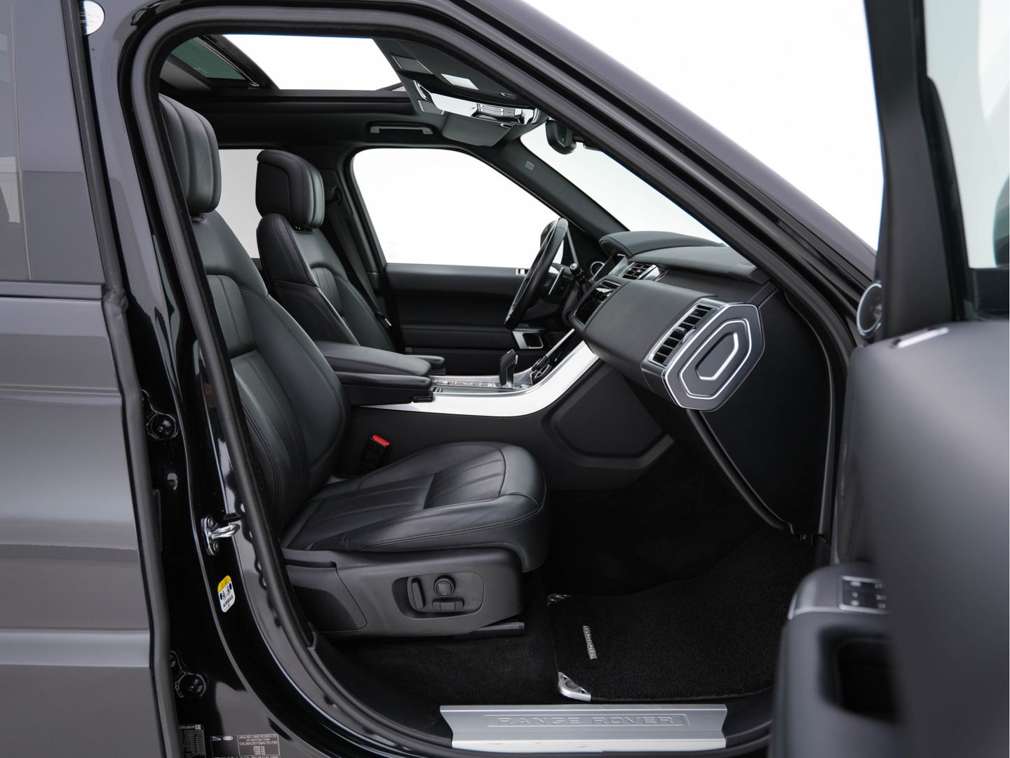 Land Rover Range Rover Sport P400e Limited-Edition Black-Line Aut. *PANO | OXFORD-FULL-LEATHER| MATRIX-LED | MERIDIAN-SURROUND | NAVI-FULLMAP | HEAD-UP | KEYLESS |  DAB | MEMORY-PACK | DIGI-COCKPIT | SURROUND-VIEW | COMFORT-SEATS | 21"ALU*