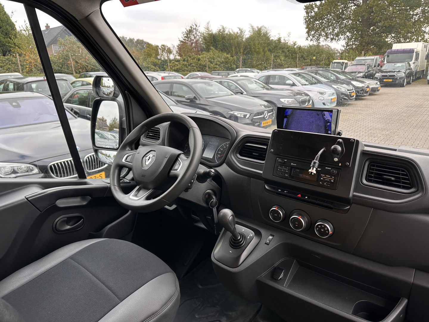 Renault Master T35 2.3 dCi 150 L3 Energy Aut. *CAMERA | AIRCO | CRUISE | RADIO-MP3 | AIR-PRESSURE-SEAT*