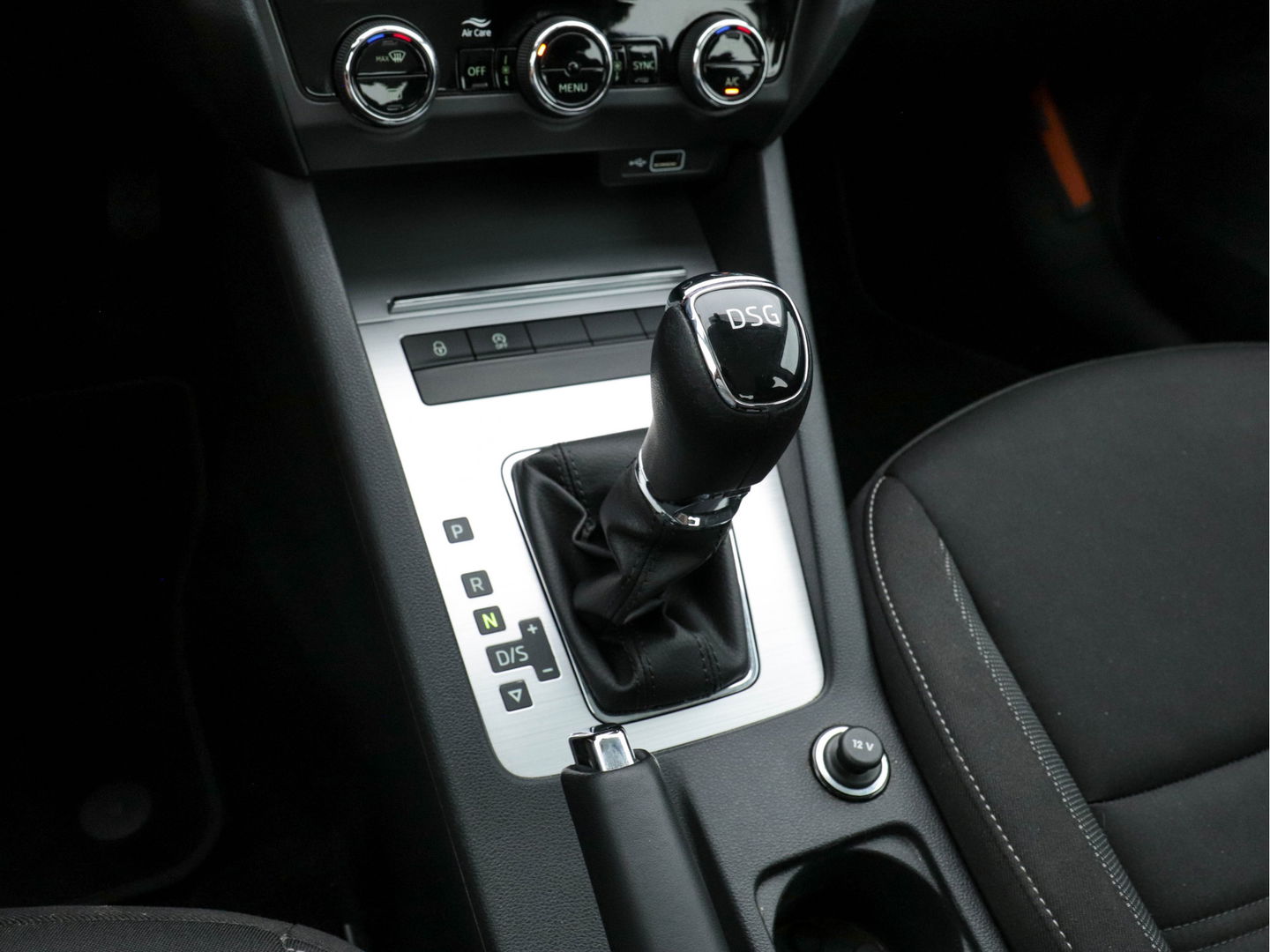 Škoda Octavia 1.0 TSI Greentech Ambition Business Aut. *NAVI-FULLMAP | ECC | PDC | CRUISE  | AMUNDSEN-AUDIO*