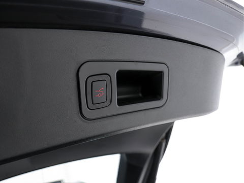 Tesla Model S 100D - 307 Kw AWD [ 3-Fase ] (INCL-BTW) *PANO | FULL-LEATHER  | FULL-LED | DIGI-COCKPIT | SURROUND-VIEW | AUTO-PILOT | AIR-SUSPENSION |  KEYLESS | CRUISE | SPORT-SEATS | 19"ALU*