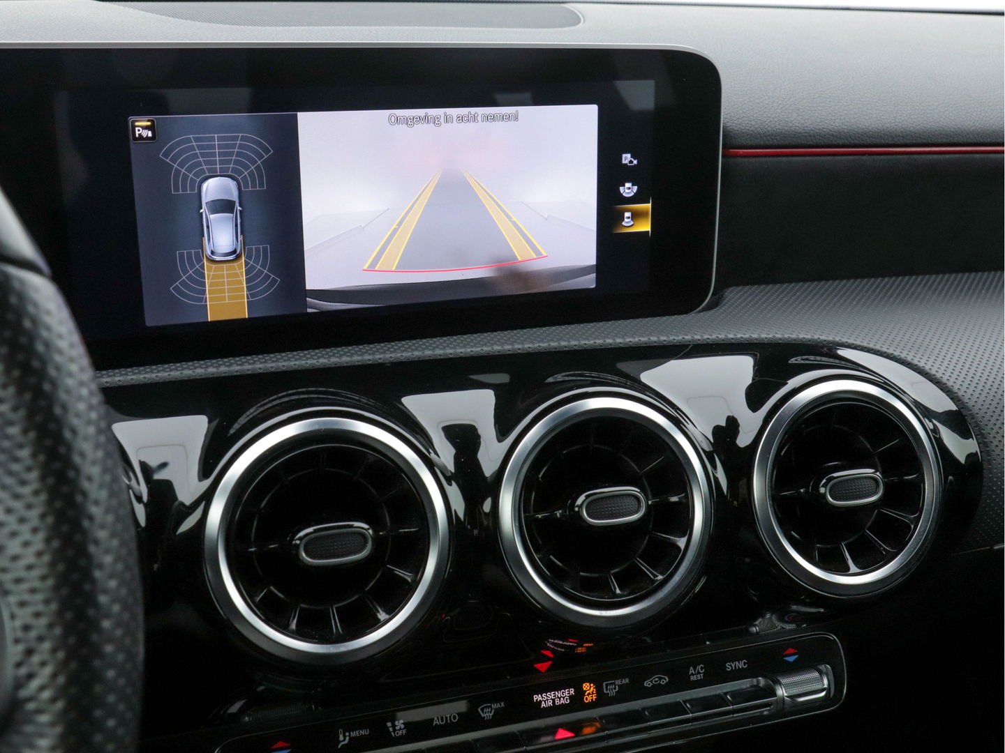 Mercedes-Benz A-Klasse 160 Business Solution AMG-Style (BTW) *WIDE-SCREEN-COCKPIT | FULL-LED | SPORT-SEATS | MICROFIBRE-LEATHER | M-BUX-NAVI | CAMERA | ECC | PDC | CRUISE| APP-CONNECT | AMBIENT-LIGHT*