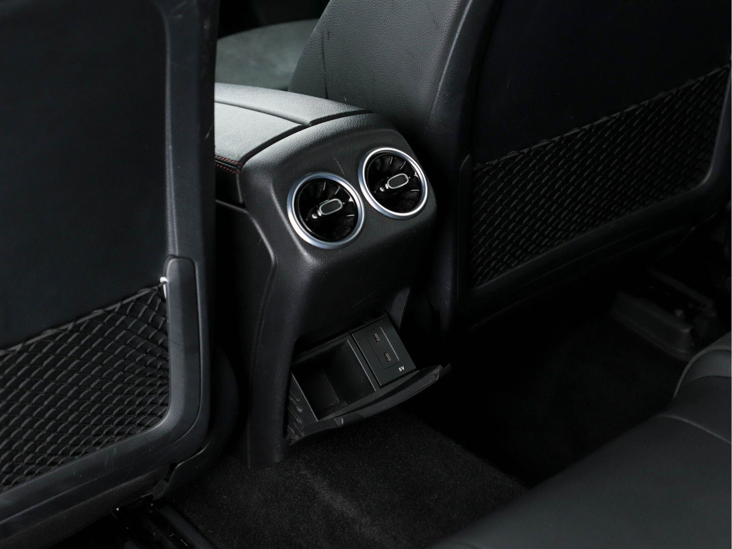 Mercedes-Benz A-Klasse 160 Business Solution AMG-Style (BTW) *WIDE-SCREEN-COCKPIT | FULL-LED | SPORT-SEATS | MICROFIBRE-LEATHER | M-BUX-NAVI | CAMERA | ECC | PDC | CRUISE| APP-CONNECT | AMBIENT-LIGHT*