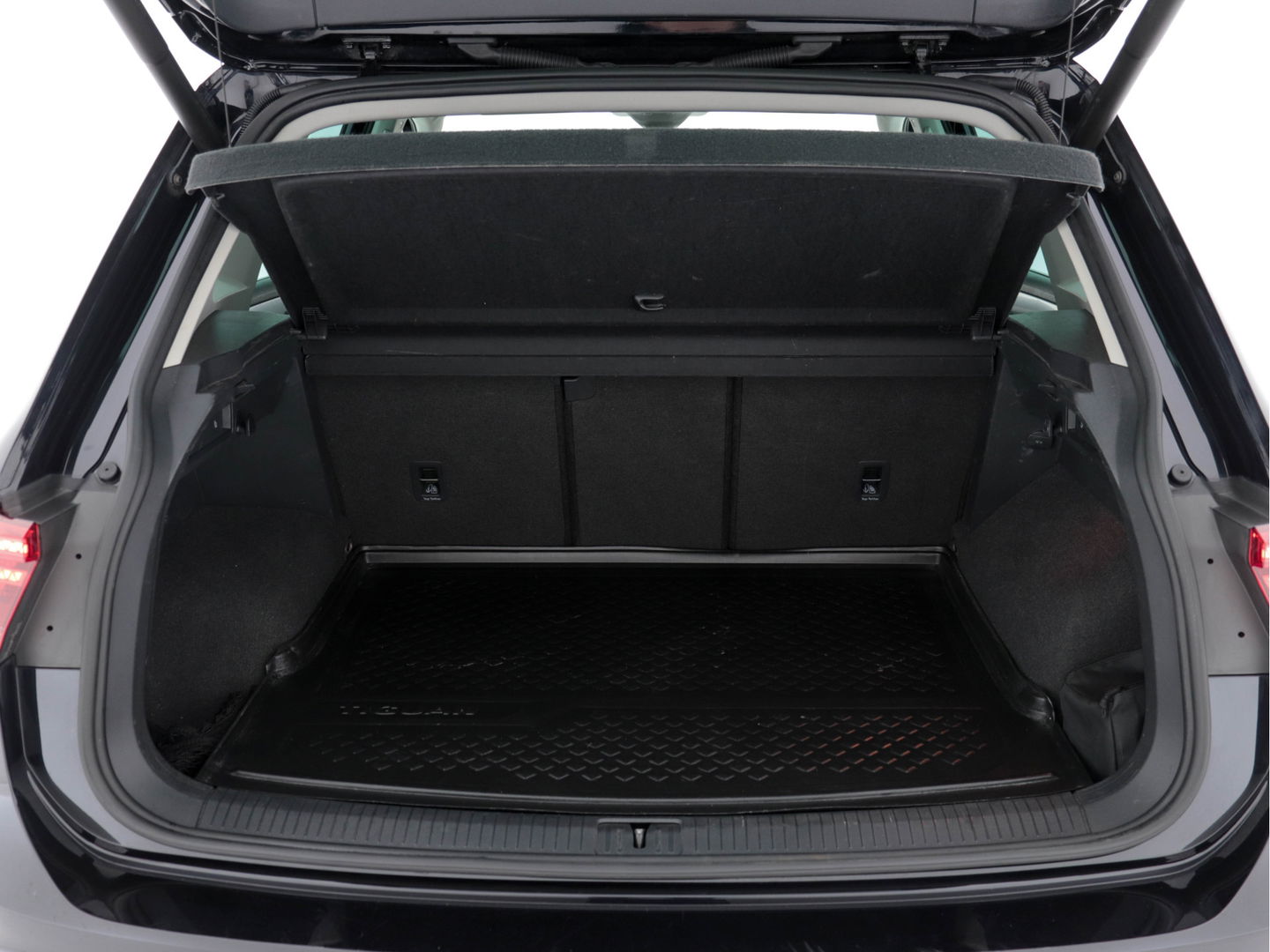 Volkswagen Tiguan 1.5 TSI Comfortline-Business *NAVI-FULLMAP | DAB | ECC | PDC | CRUISE | PARKPILOT | LANE-ASSIST | APP-CONNECT*
