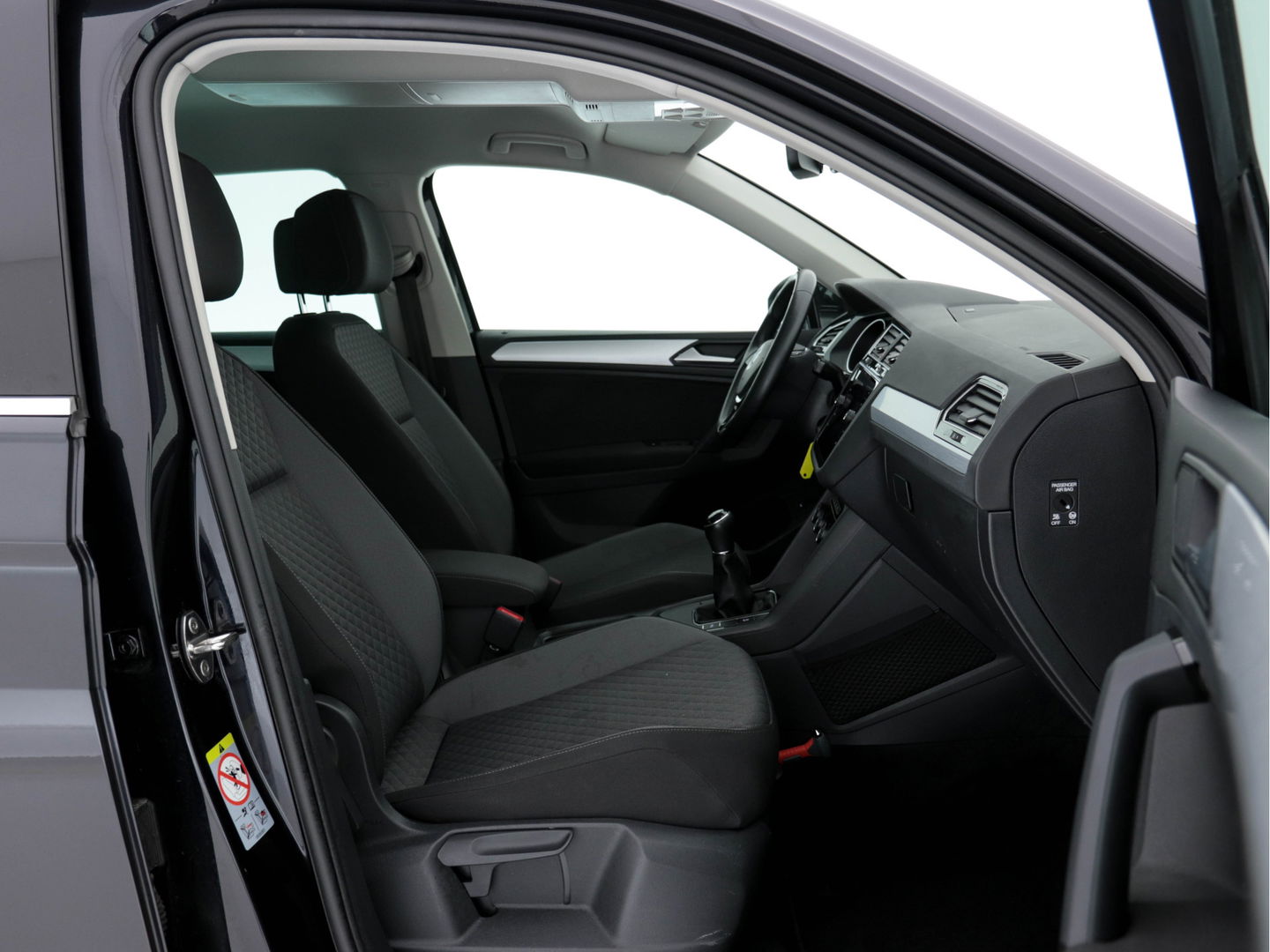 Volkswagen Tiguan 1.5 TSI Comfortline-Business *NAVI-FULLMAP | DAB | ECC | PDC | CRUISE | PARKPILOT | LANE-ASSIST | APP-CONNECT*
