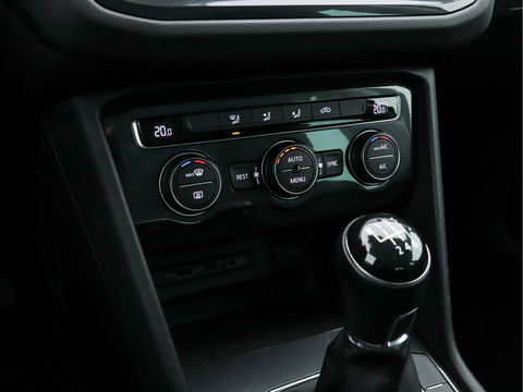 Volkswagen Tiguan 1.5 TSI Comfortline-Business *NAVI-FULLMAP | DAB | ECC | PDC | CRUISE | PARKPILOT | LANE-ASSIST | APP-CONNECT*