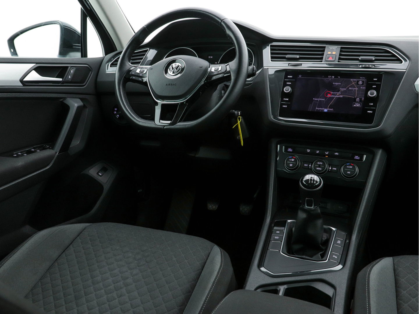 Volkswagen Tiguan 1.5 TSI Comfortline-Business *NAVI-FULLMAP | DAB | ECC | PDC | CRUISE | PARKPILOT | LANE-ASSIST | APP-CONNECT*