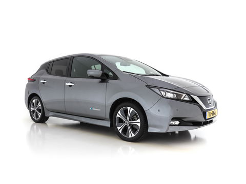 Nissan Leaf Tekna 40 kWh (INCL-BTW) AUT. * FULL-LEATHER | BOSE-AUDIO | FULL-LED | KEYLESS | SURROUND-VIEW | DAB | BLIND-SPOT | NAVI-FULLMAP | ADAPTIVE-CRUISE | DIGI-COCKPIT | COMFORT-SEATS | 17"ALU*