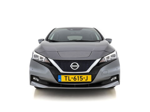 Nissan Leaf Tekna 40 kWh (INCL-BTW) AUT. * FULL-LEATHER | BOSE-AUDIO | FULL-LED | KEYLESS | SURROUND-VIEW | DAB | BLIND-SPOT | NAVI-FULLMAP | ADAPTIVE-CRUISE | DIGI-COCKPIT | COMFORT-SEATS | 17"ALU*